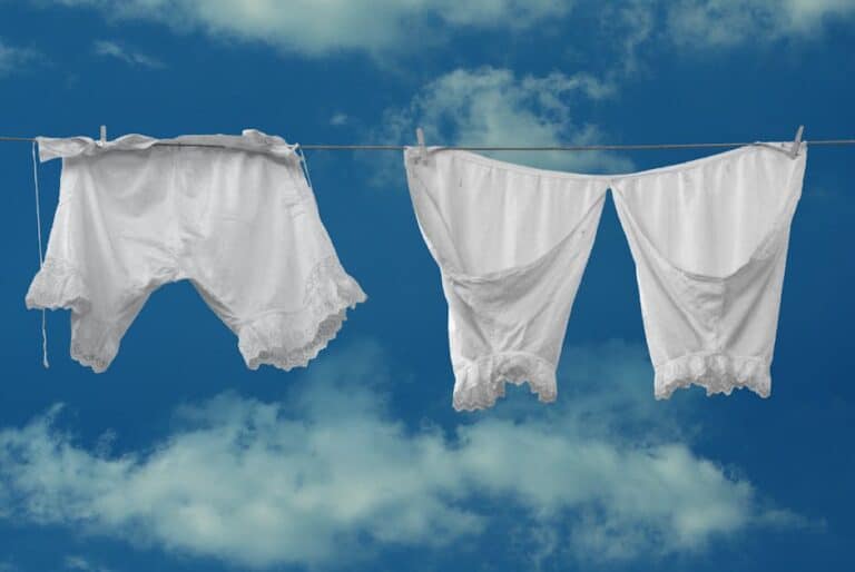 eco friendly laundry habits